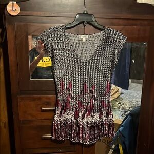 Dress Barn Black and White Smocked Fitted Blouse